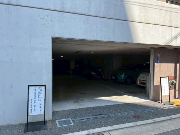 ネオ甲子園（駐車場権利付き）