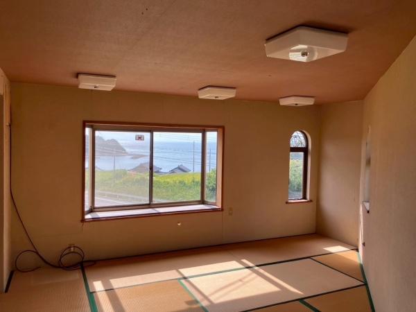 洲本市五色町鳥飼中（住居兼店舗）