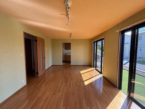 淡路市尾崎の中古一戸建て(リビング)