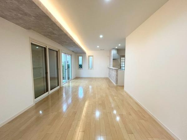 西宮市浜甲子園4丁目（戸建）