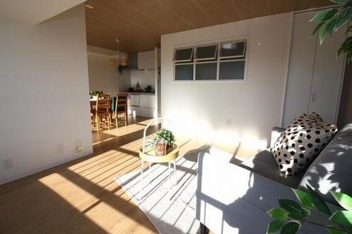 鳴尾小松住宅A棟