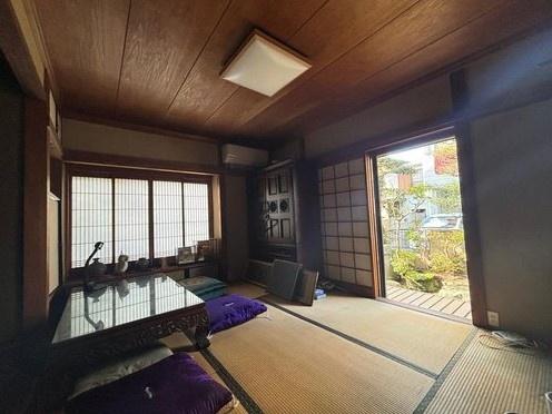 洲本市下加茂１丁目の中古一戸建て