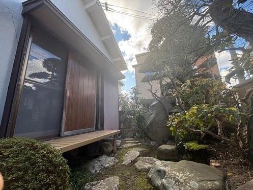 洲本市下加茂１丁目の中古一戸建て