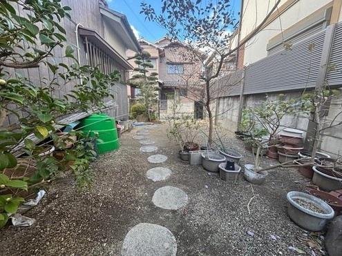 洲本市下加茂１丁目の中古一戸建て