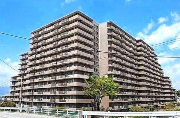ベルヴェデールイトーピア武庫川（専用駐車場付）