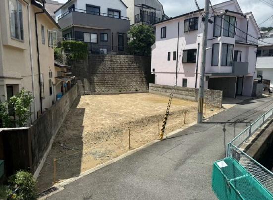 西宮市甲陽園本庄町の土地