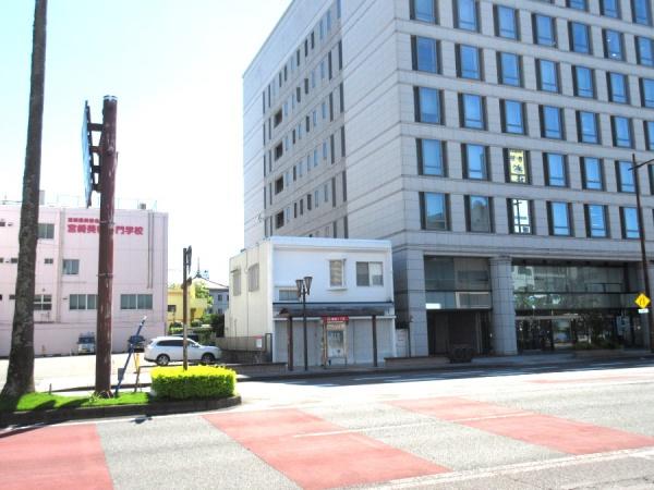 宮崎市橘通東　店舗付住宅