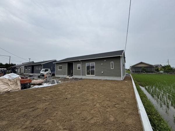 宮崎市広原第１－２　新築戸建