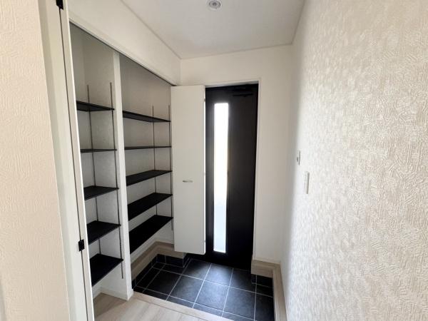 宮崎市祇園第２－２号棟　新築戸建