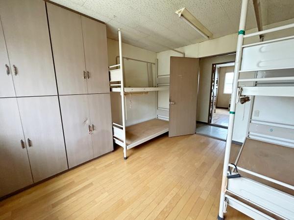 新川西１－３　寮