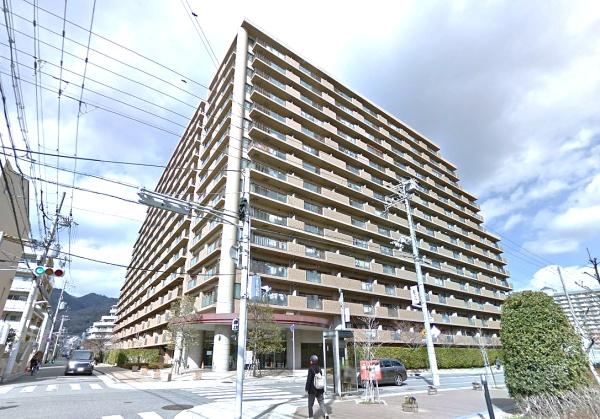 シップス本山