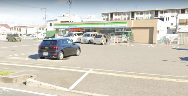 岸和田市並松町の中古一戸建て(ファミリーマート岸和田並松店)