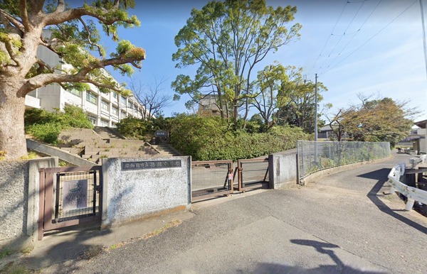 岸和田市葛城町の中古一戸建て(岸和田市立葛城中学校)