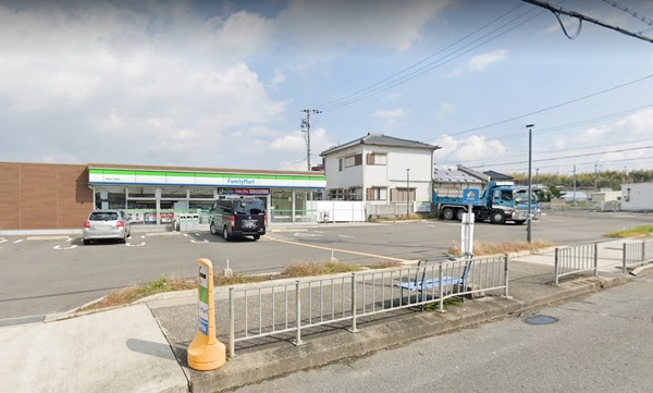 岸和田市葛城町の中古一戸建て(ファミリーマート岸和田八田町店)