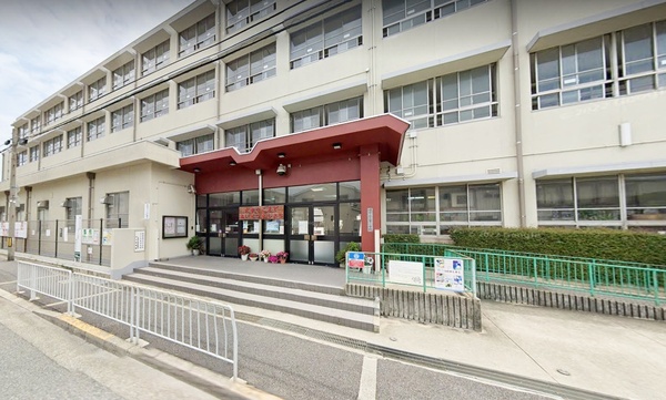 シャトー川庄(堺市立三宝小学校)