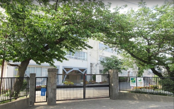 岸和田市磯上町5丁目の土地(岸和田市立春木中学校)