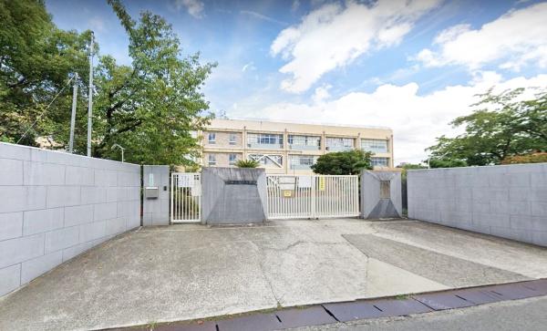 和泉市鶴山台1丁目の土地(和泉市立鶴山台北小学校)