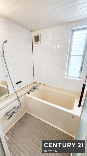 泉南郡熊取町つばさが丘北２丁目の中古一戸建て