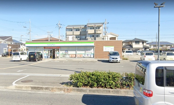 岸和田市西之内町の土地(ファミリーマート岸和田西之内町店)