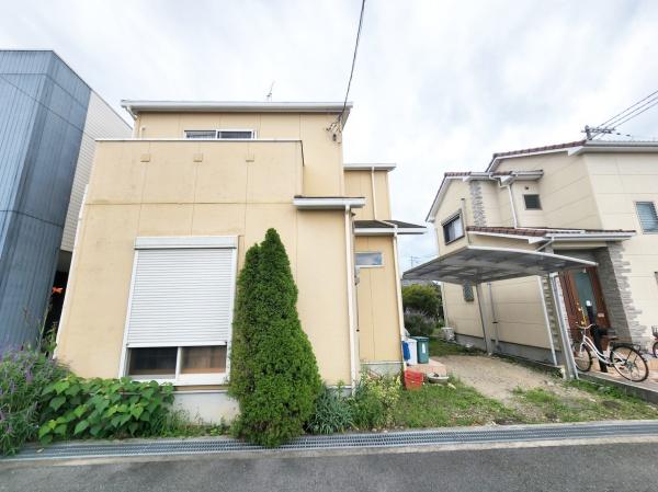 和泉市万町の中古一戸建