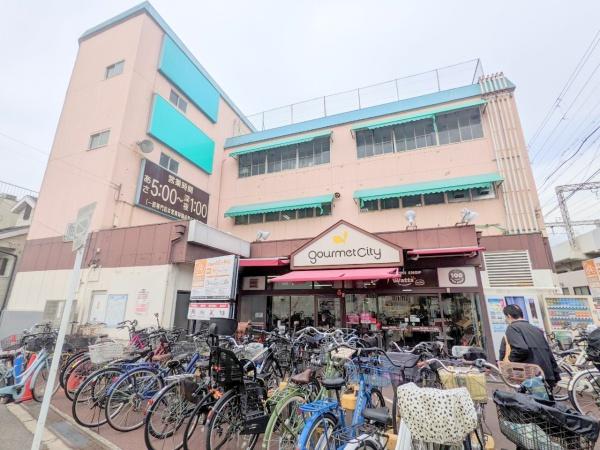 ローレルハイツ新佃公園(グルメシティ千船店)
