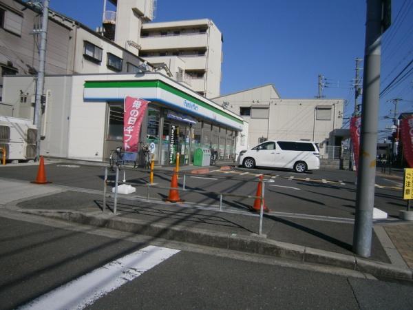 朝日プラザ千船(ファミリーマート大和田4丁目店)