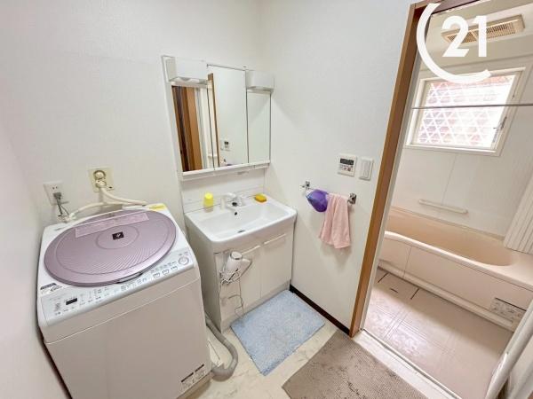 大阪市此花区酉島5丁目の中古一戸建て(洗面台・洗面所)