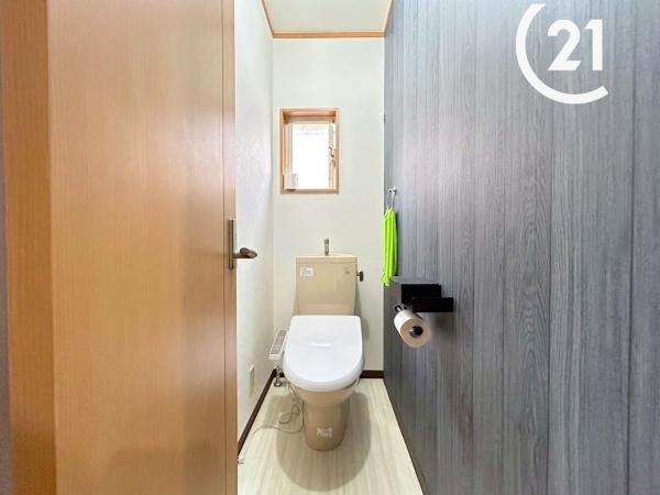 大阪市此花区酉島5丁目の中古一戸建て(トイレ)