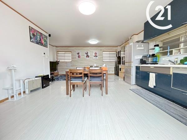 大阪市此花区酉島5丁目の中古一戸建て(リビング)