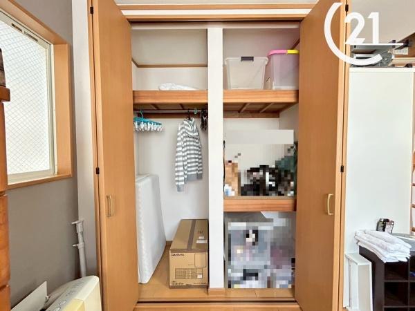 大阪市此花区酉島5丁目の中古一戸建て(収納)