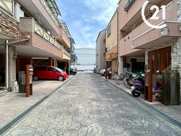 大阪市此花区酉島5丁目の中古一戸建て(前面道路含む現地写真)