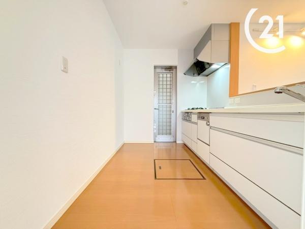 大阪市此花区春日出南1丁目の中古一戸建て(キッチン)