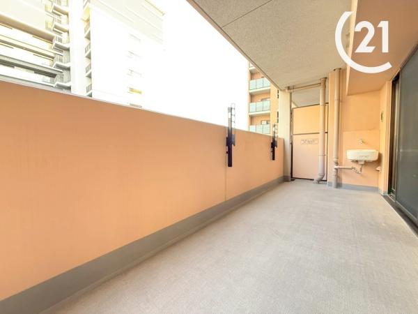 キングス夢咲シティ ひかりの街シャインコートC棟(バルコニー)