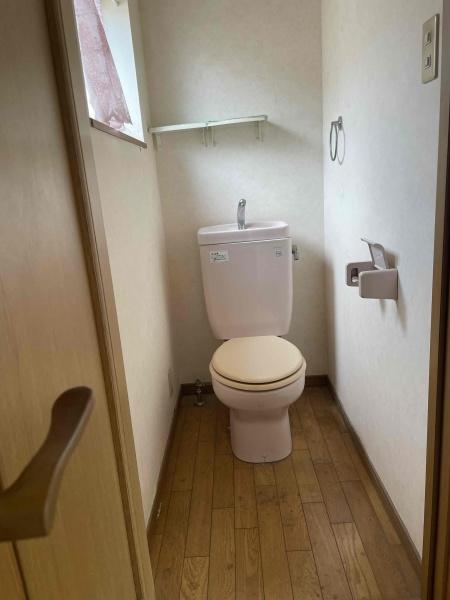 愛西市日置町山の池の中古一戸建