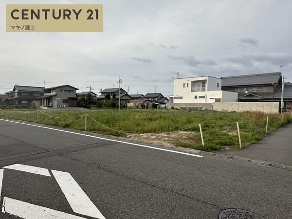 岐阜市東鶉７丁目の土地