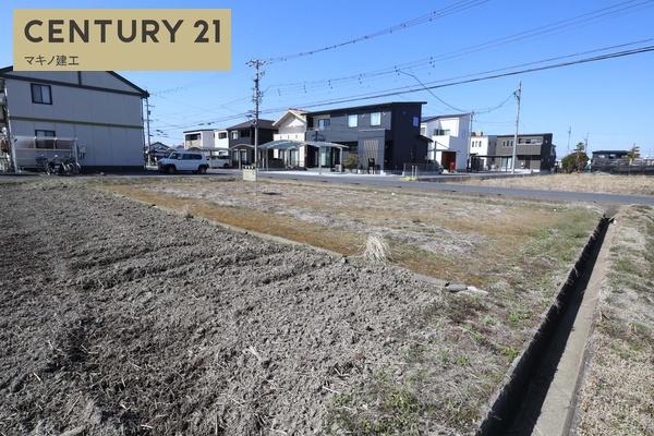 岐阜市中鶉４丁目の土地