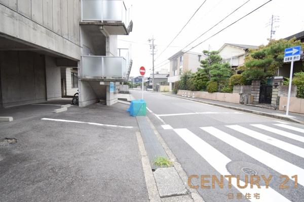 リアライズ西山台