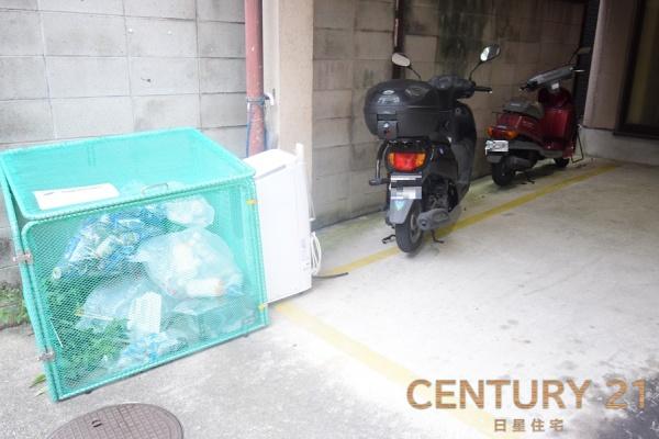 ロイヤル大磯(駐車場)