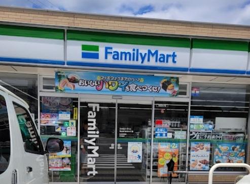 リーブルファイン中志段味(ファミリーマート守山かねなわて店)