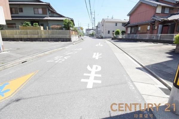 グランドヒルズ西川