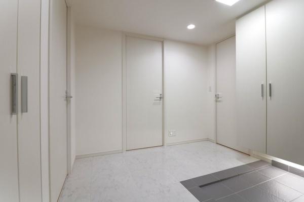 ルネ神戸旧居留地109番館