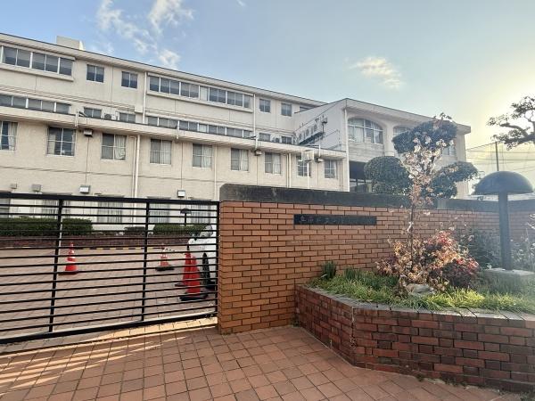芦屋伊勢町ハウス(兵庫県立芦屋高等学校)