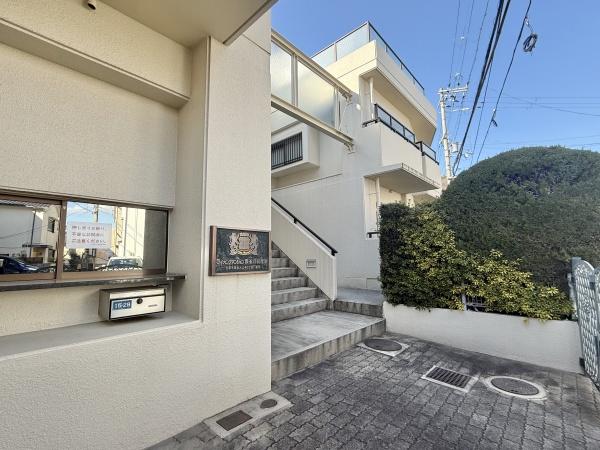 ライオンズマンション雲雀丘花屋敷