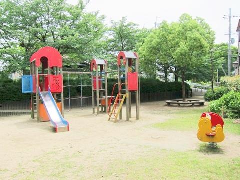 交野市私部４丁目の中古一戸建て(免除川第2公園)