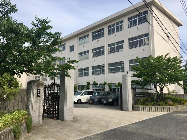 豊田市高岡本町南の中古一戸建て(豊田市立前林中学校)