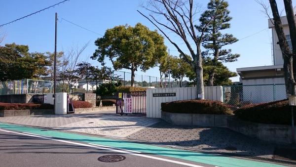 岡崎市上地5丁目A棟(岡崎市立上地小学校)