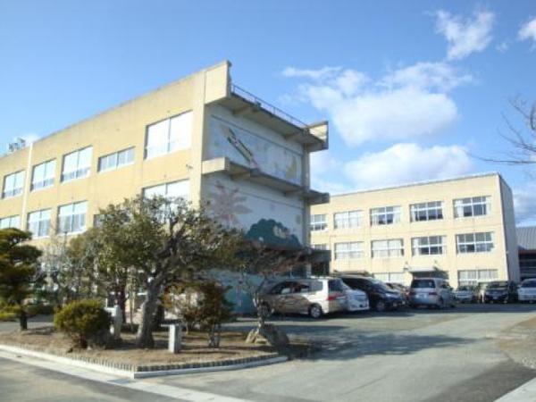 豊橋市中岩田2丁目の土地(豊橋市立岩田小学校)