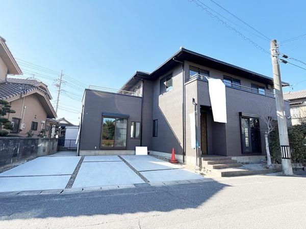 西尾市平坂町丸山の中古一戸建て