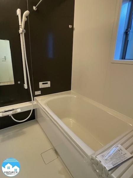 岡崎市小針町全3棟　2号棟