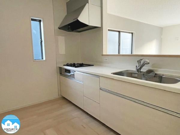 岡崎市小針町全3棟　2号棟